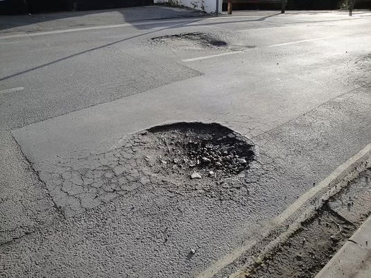 Crack/Pothole Repair